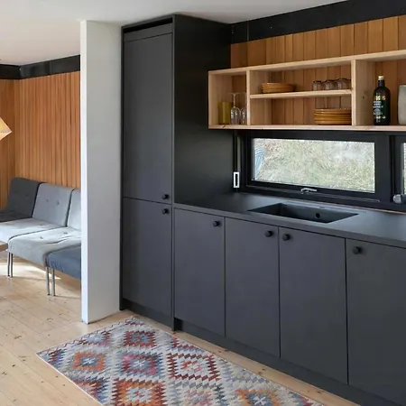 Newly Renovated 70s Summer House Close To Holiday home